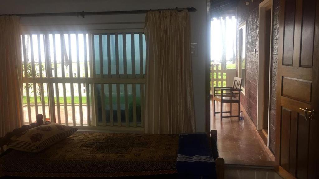 Delta Hospitality - Sea Facing Rooms With A Private Beach Kalyānpur Εξωτερικό φωτογραφία